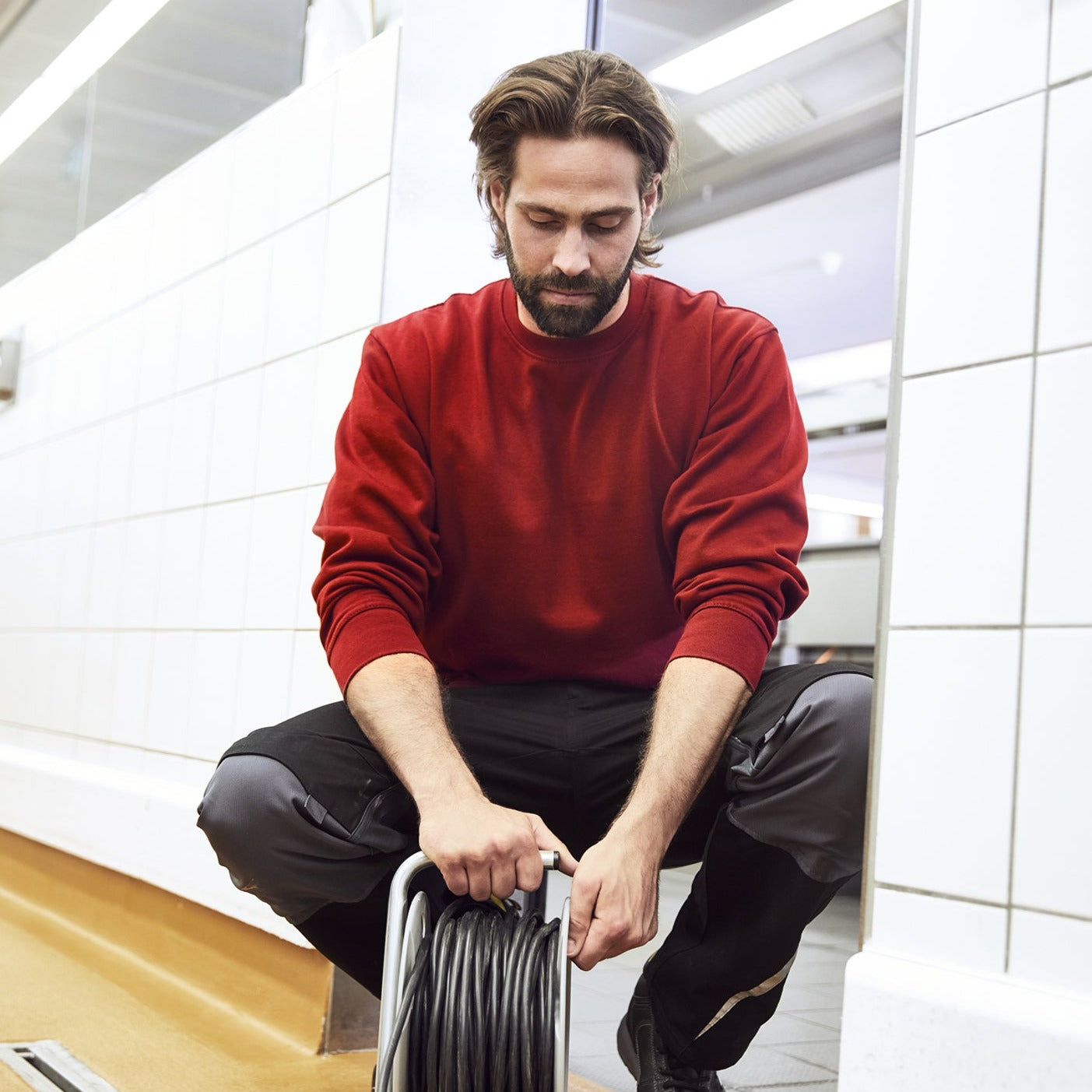 Budget Workwear Sweater (Men/ Unisex)